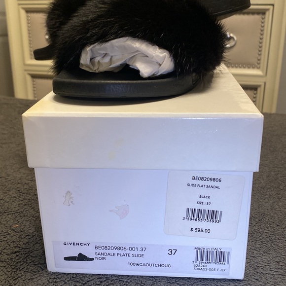 Givenchy Slides - Picture 4 of 4